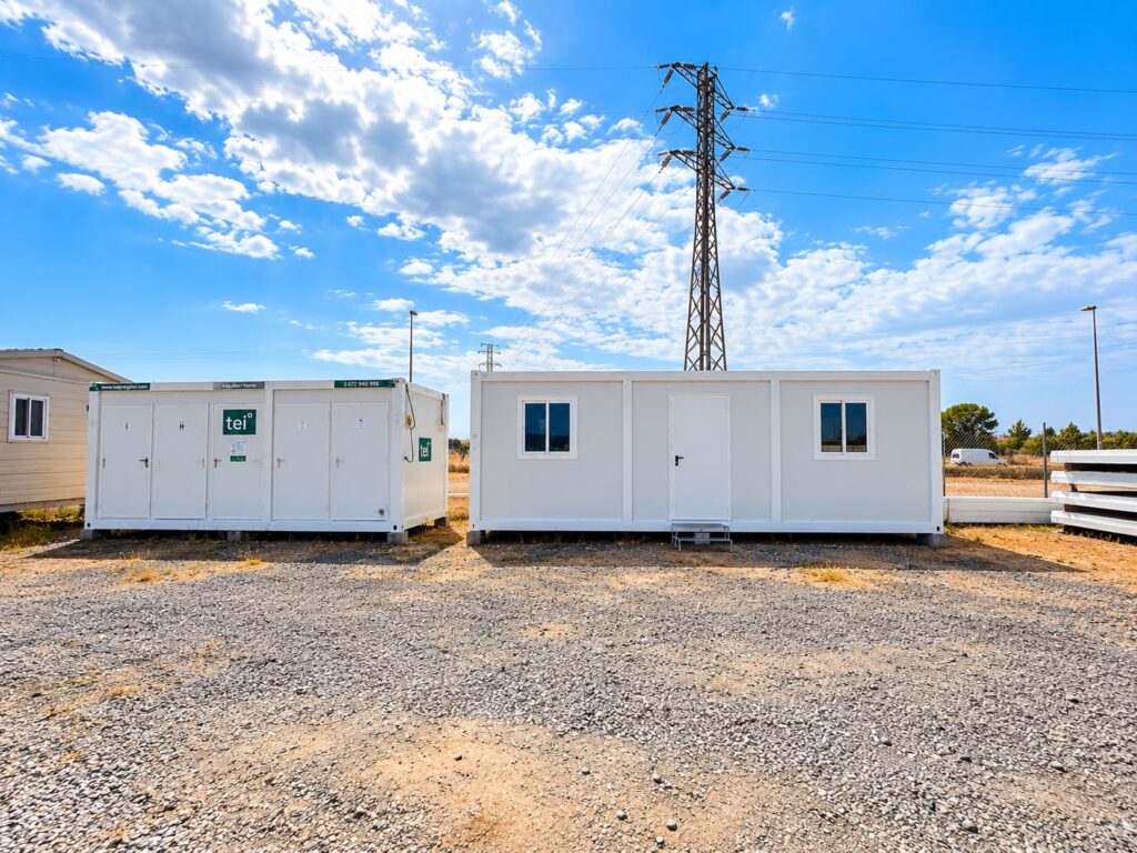 Módulos prefabricados listos para entrega en la campa